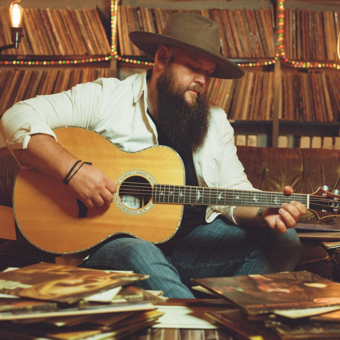 Larry Fleet at Bourbon Theatre