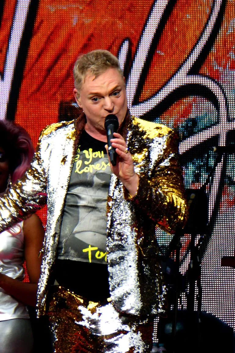 Andy Bell